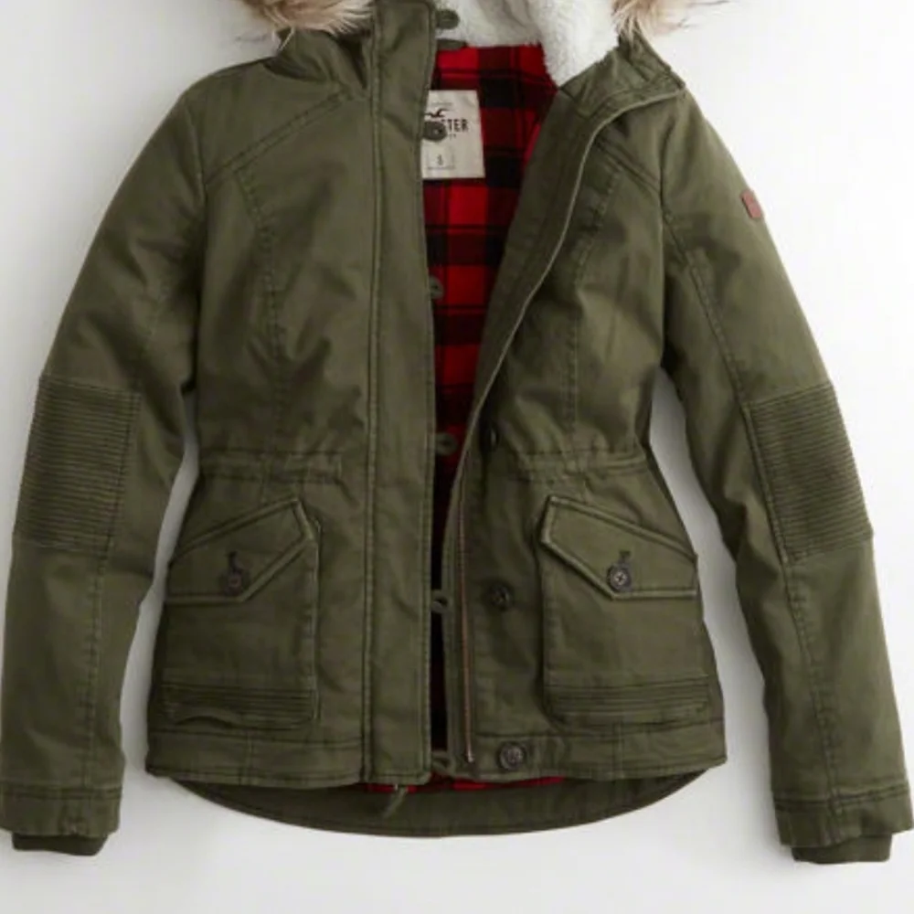 Hollister Flannel-Lined Anorak Jacket - Picture 3 of 15